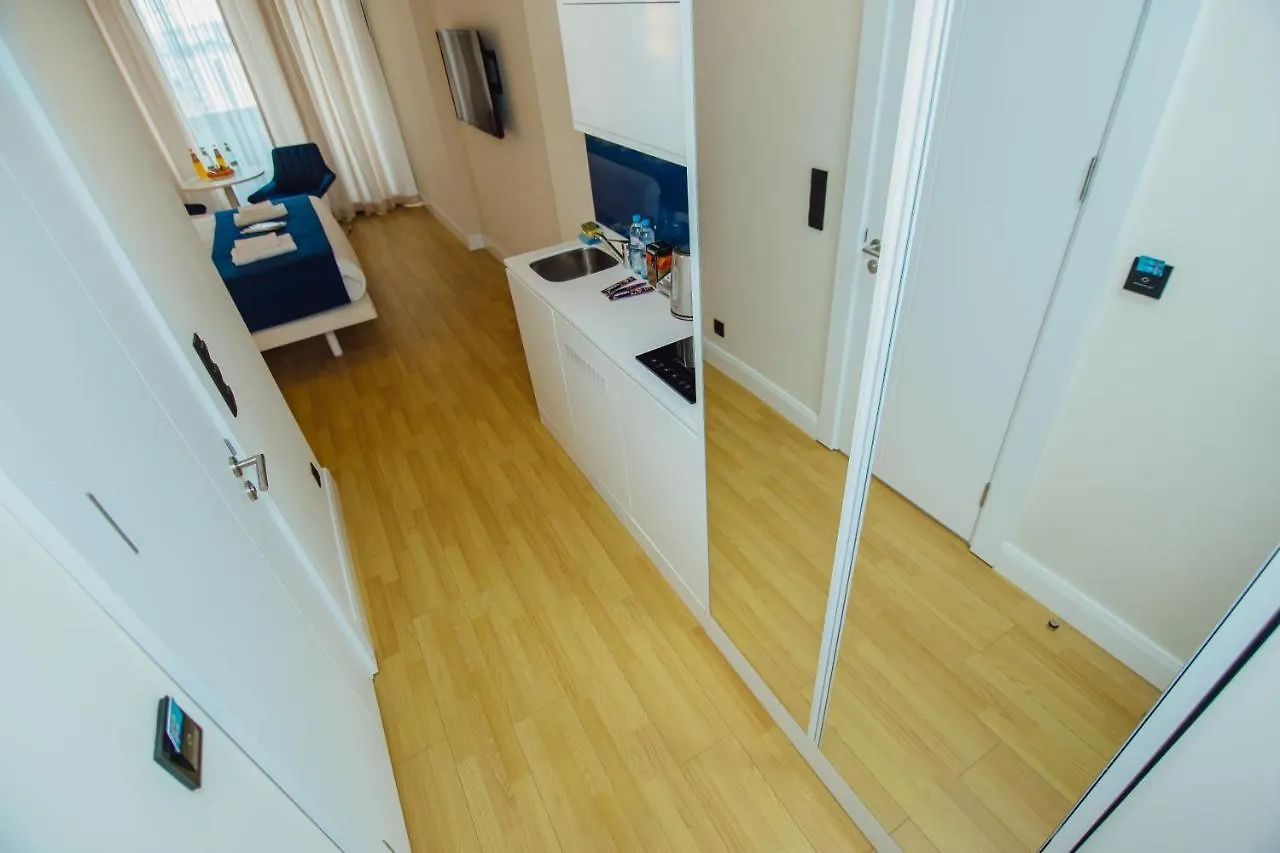 Batumi City Apartments 0*,