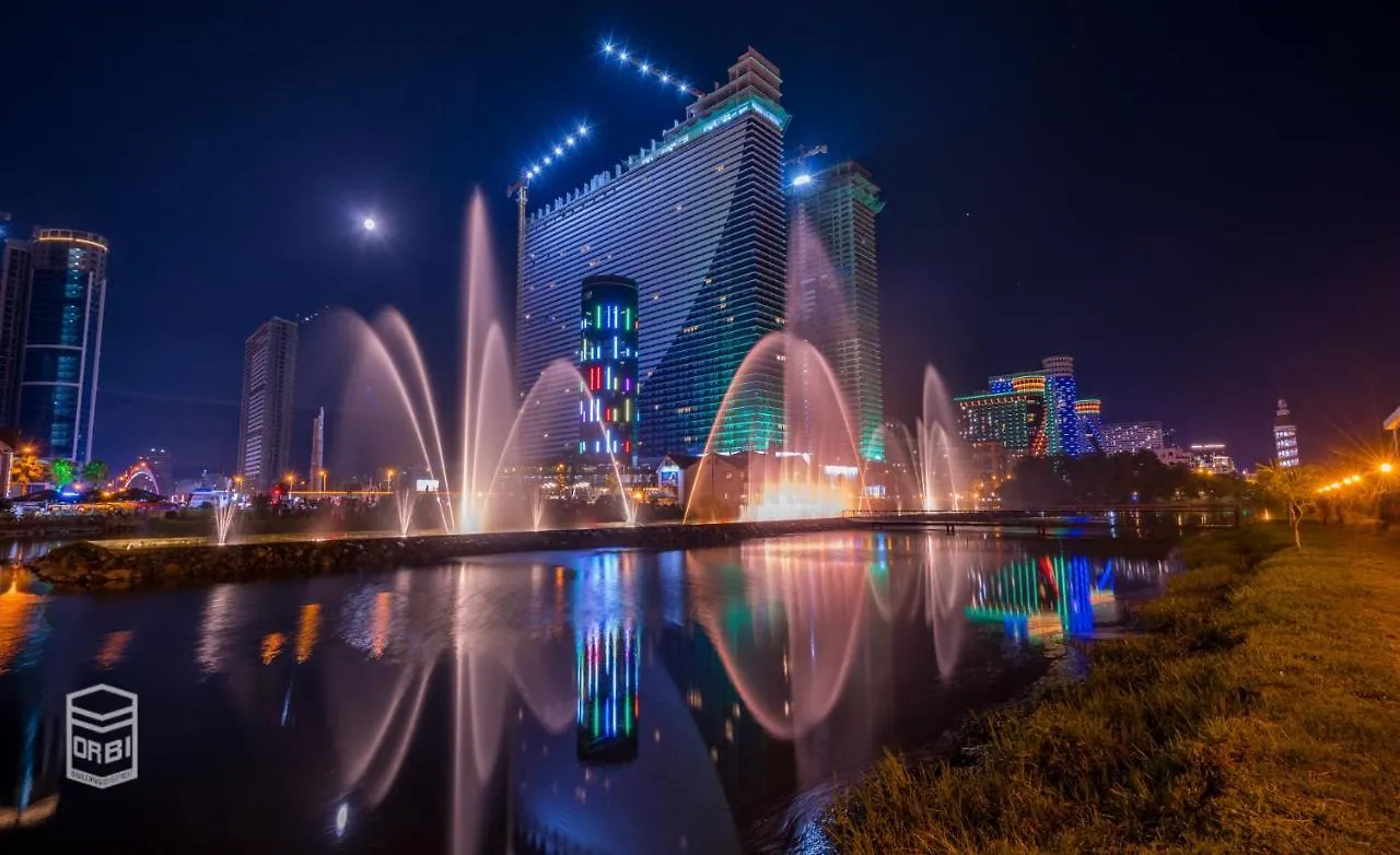 Batumi City Apartments 0*,